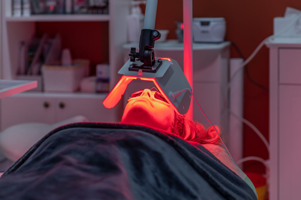 UUS LED-tehnoloogial põhinev protseduur